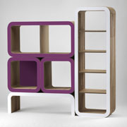 Moretto: Cardboard bookcase with purple finishes