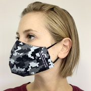 Love the Sea - Fantasia Digitale colore grigio. Mascherina di comunità lavabile e riutilizzabile Lessmore