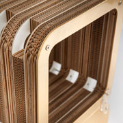 More Reflections di Giorgio Caporaso per Lessmore con finiture a specchio